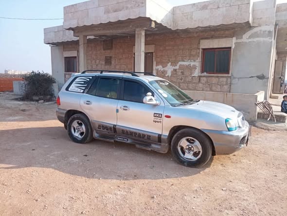 هيونداي سنتافي 2004 - صورة 2