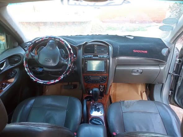 هيونداي سنتافي 2004 - صورة 5