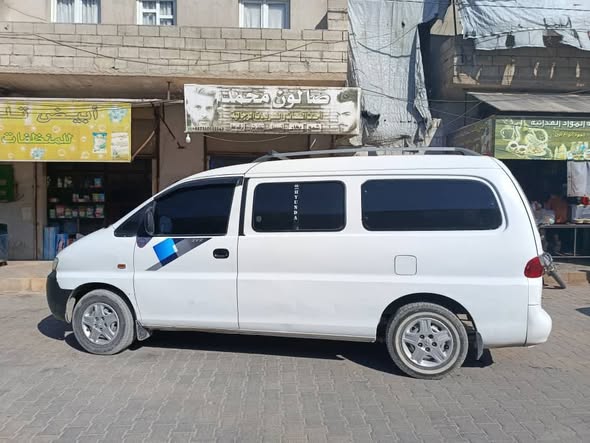 هيونداي ستاركس 2004 - صورة 1