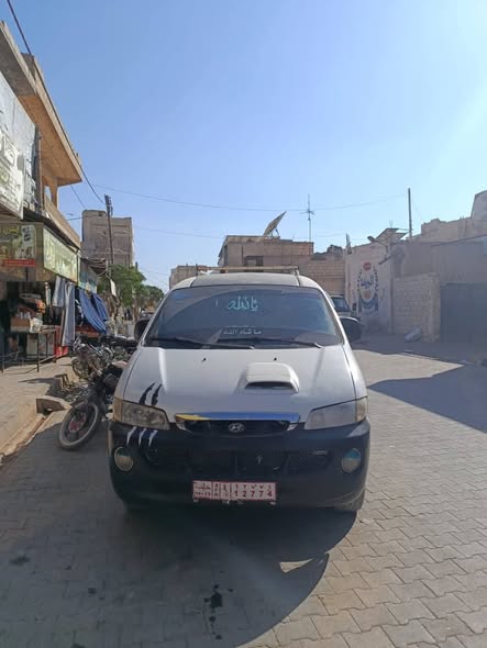 هيونداي ستاركس 2004 - صورة 4