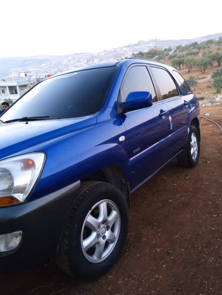 كيا سبورتاج 2006 - صورة 1