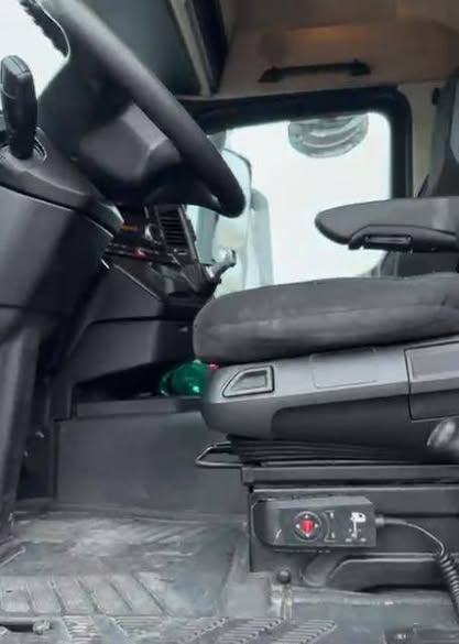 مارسيدس 1845 2016 - صورة 5