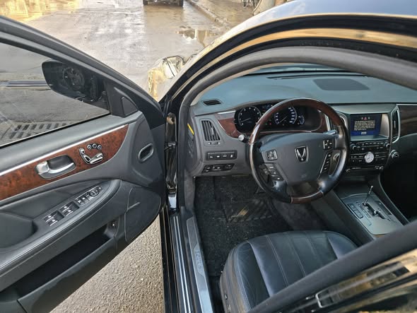 هيونداي إيكوس 2012 - صورة 4