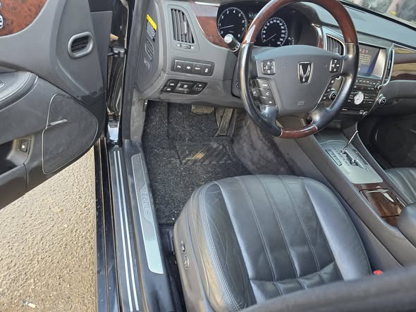 هيونداي إيكوس 2012 - صورة 5