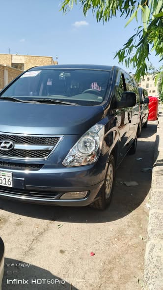 هيونداي ستاركس 2012 - صورة 1