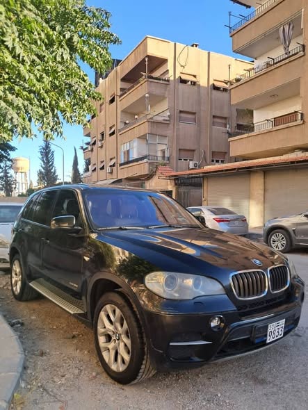 BMW X5 2012 - صورة 3