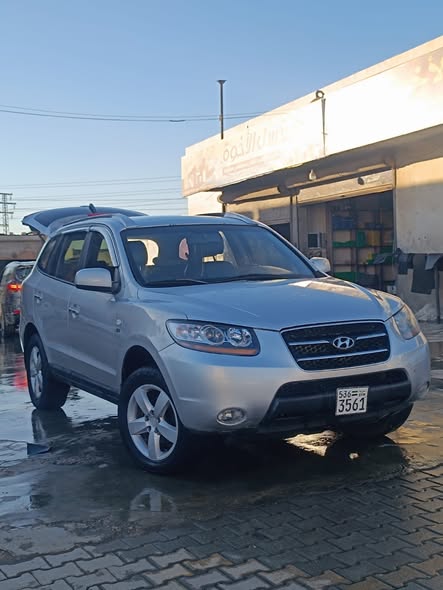 Hyundai سانتا في 2009 - صورة 1