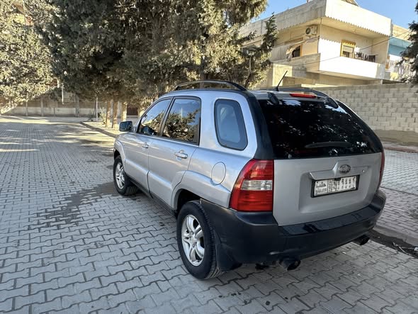 كيا سبورتاج 2005 - صورة 4