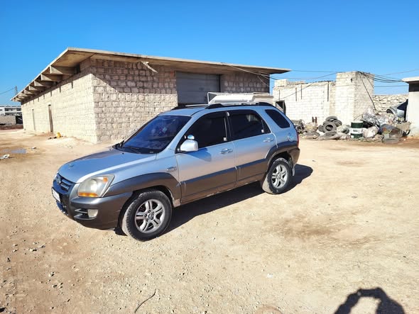 كيا سبورتاج 2005 - صورة 2