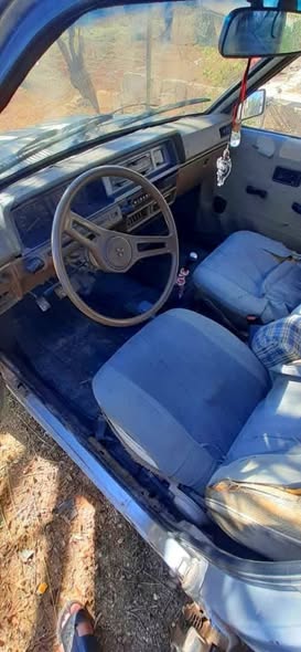 ميتسوبيشي كولت 1983 - صورة 2