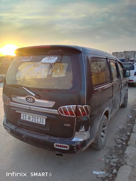 هيونداي H100 1998 - صورة 2