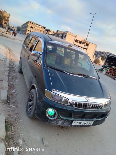 هيونداي H100 1998 - صورة 3