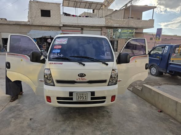 كيا بانكو ٢٧٠٠ 2014 - صورة 2