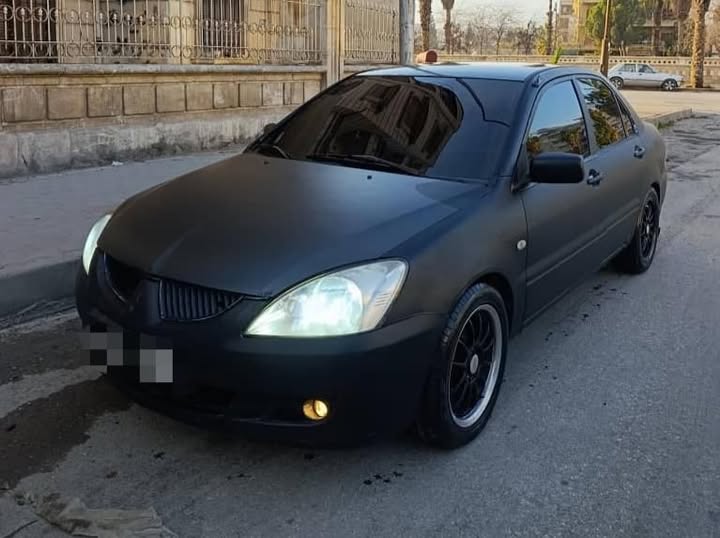 ميتسوبيشي لانسر 2007