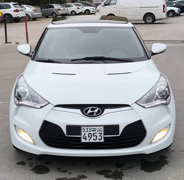 هيونداي فوليستير 2013 - صورة 1