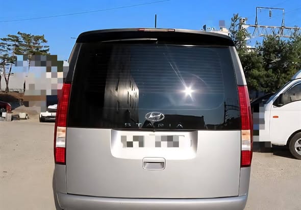 هيونداي ستاركس 2022 - صورة 2