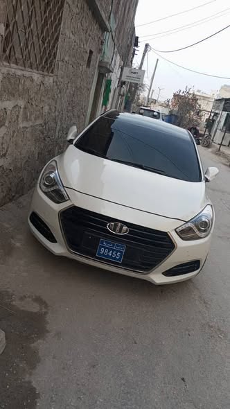 هيونداي i40 2012 - صورة 1