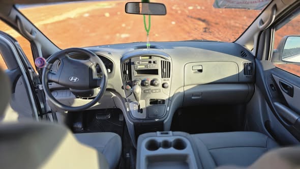 Hyundai H1 2008 - صورة 5