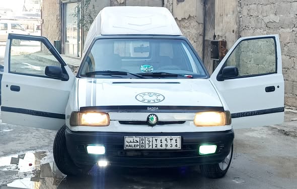 سكودا كرت 1997 - صورة 1