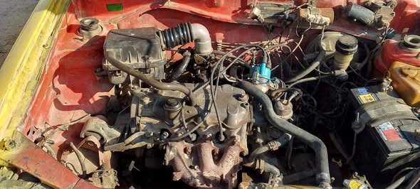 جيلي ٣٠٠ 2005 - صورة 1