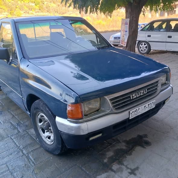 اسوزو كرت 1992 - صورة 1