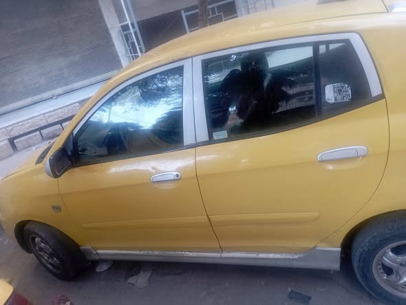 كيا مورنييغ 2003 - صورة 4