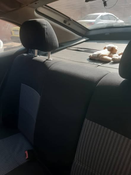 سكودا اوكتافيا 2003 - صورة 1