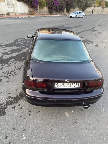 مازدا 626 1993 - صورة 2