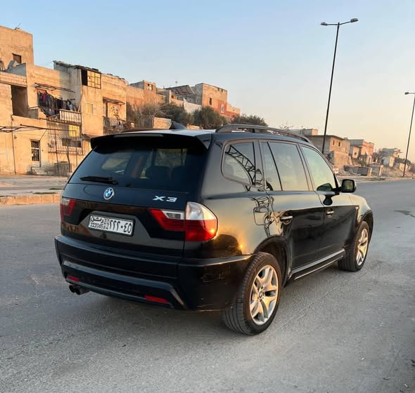 بي إم دبليو اكس 3 2008 - صورة 4