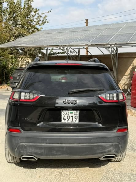 جيب شيروكي 2019 - صورة 3