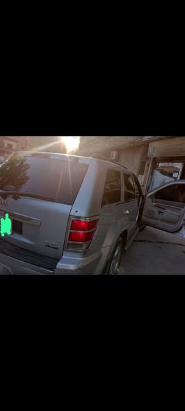 جيب كراند شيروكي 2005 - صورة 1