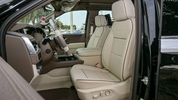 GMC Yukon Denali 2025 - صورة 4