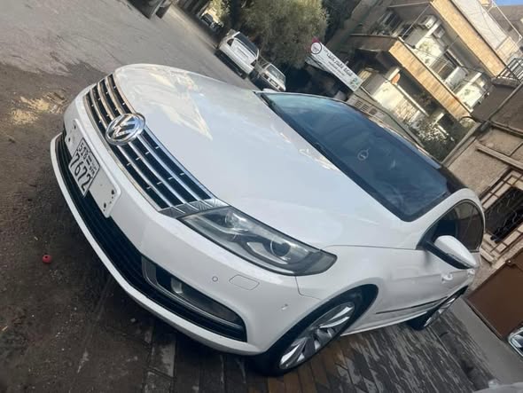 فولكس فاجن باسات CC 2012 - صورة 2