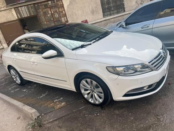 فولكس فاجن باسات CC 2012 - صورة 3