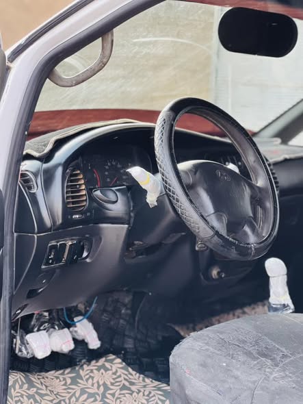 هيونداي H-1 2004 - صورة 4