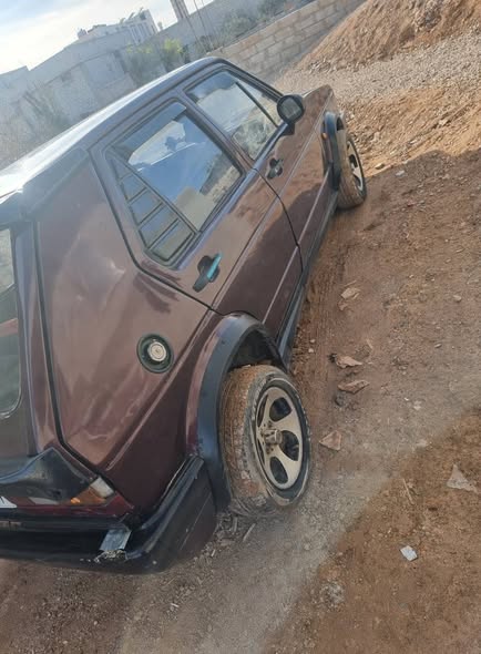 فولكس فاجن جولف 1976 - صورة 4