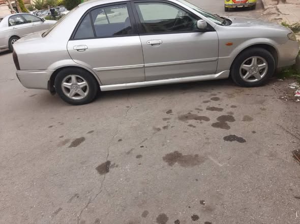 ماذدا 323 2002 - صورة 2