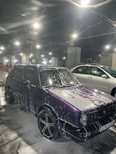 فولكس فاجن غولف 1977 - صورة 4