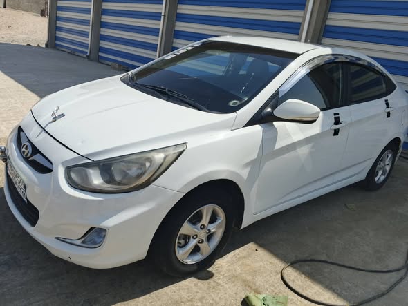 هوندا اكسنت 2012 - صورة 1