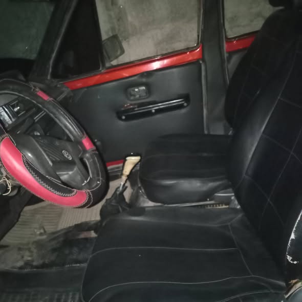 فولكسفاجن جولف 1979 - صورة 4