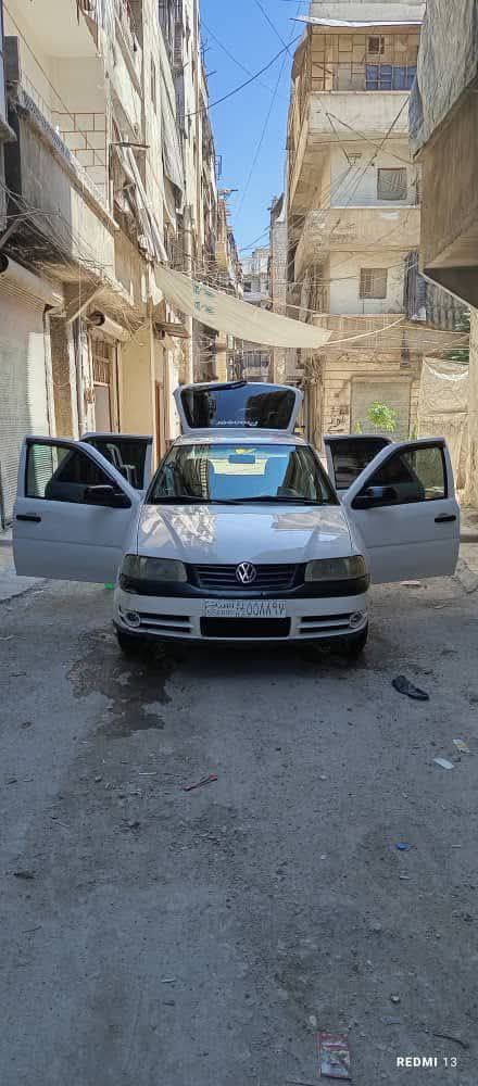 فولكس فوكس 2004