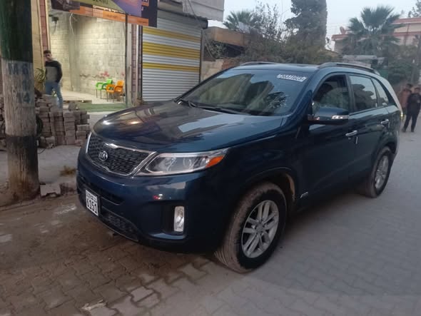 كيا سيرنتو 2015 - صورة 2