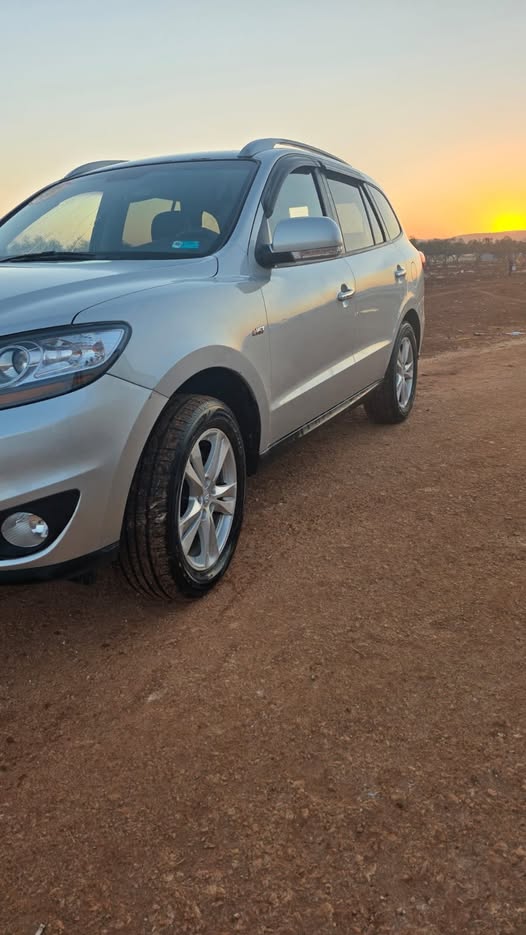 هيونداي سانتا في 2010