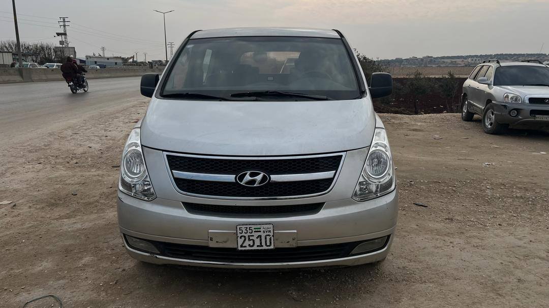 هيونداي ستاريكس 2009 - صورة 1