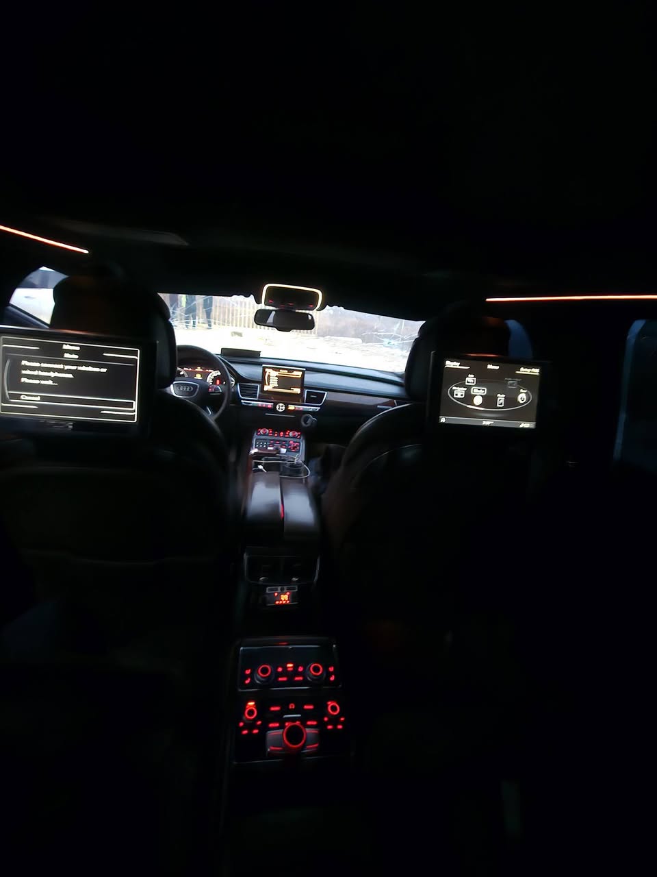 اودي A8 2012 - صورة 3