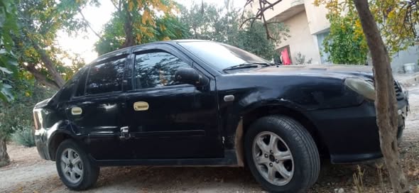 جيلي كرت 2005 - صورة 3