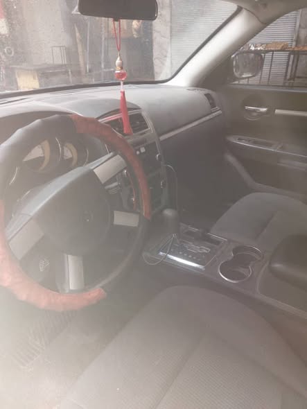 دوج تشارجر 2011 - صورة 3