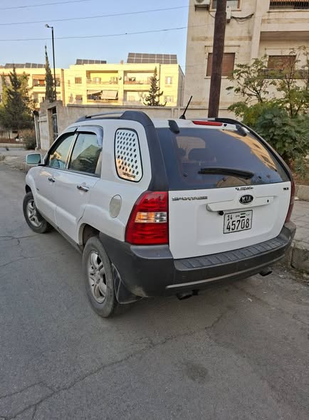 كيا سبورتاج 2006 - صورة 3
