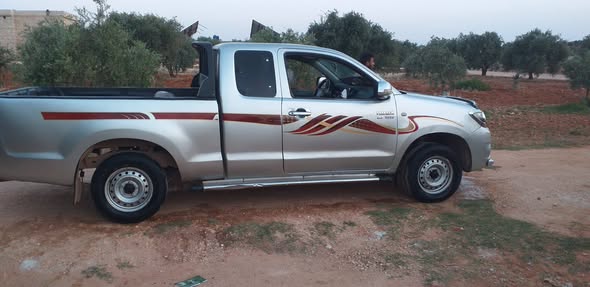 تويوتا هايلوكس 2010 - صورة 3