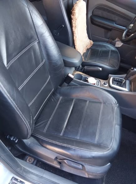 فورد فوكس 2009 - صورة 5